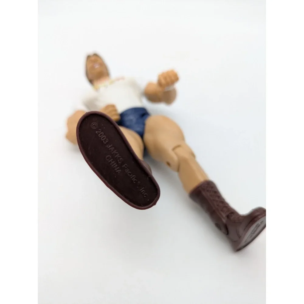 2003 Jakks WWE Classic Superstars Hot Rod Roddy Piper Figure w/Stool Microphone